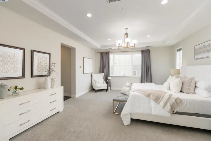 3090 Copper Peak Dr, Dublin, California 94568