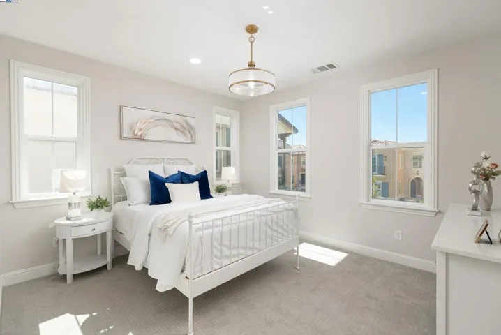 3090 Copper Peak Dr, Dublin, California 94568