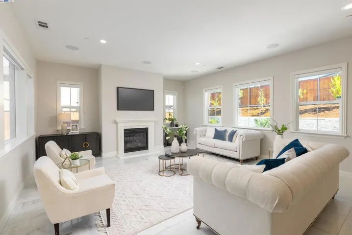 3090 Copper Peak Dr, Dublin, California 94568