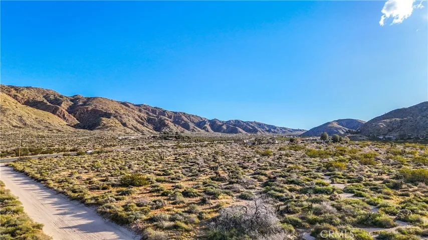 8901 Samel Road, Morongo Valley, California 92256
