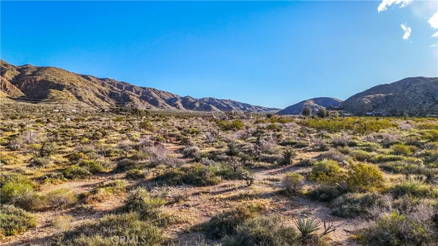 8901 Samel Road, Morongo Valley, California 92256