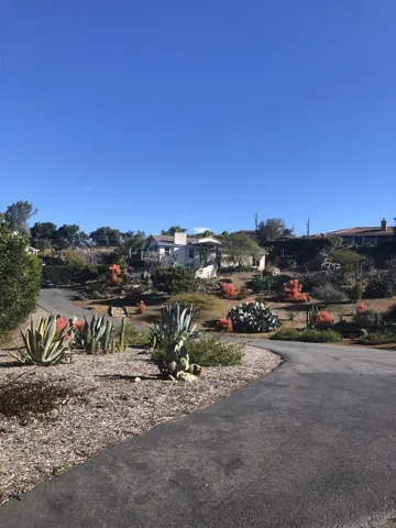 2042 Camino Cantera, Vista, California 92084