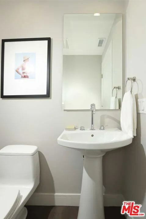 1400 N Fuller Avenue 19, Los Angeles, California 90046 home-pic-20