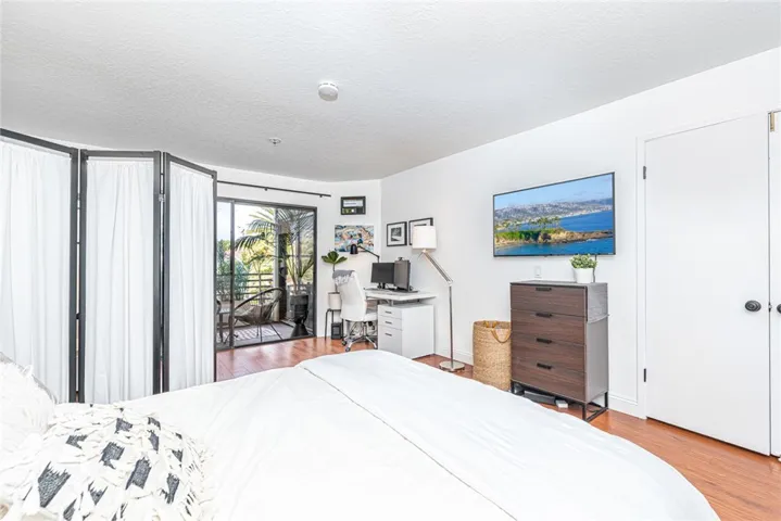 240 Nice Lane 214, Newport Beach, California 92663