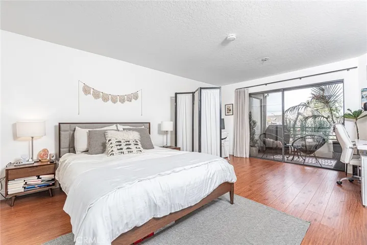 240 Nice Lane 214, Newport Beach, California 92663
