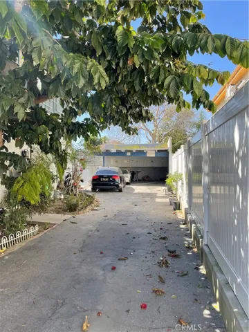 5653 Laurel Canyon Boulevard, Valley Village, California 91607