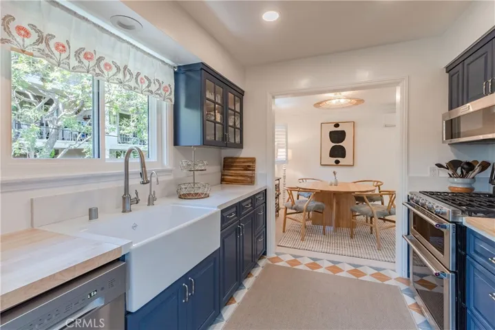 320 W California Boulevard D, Pasadena, California 91105