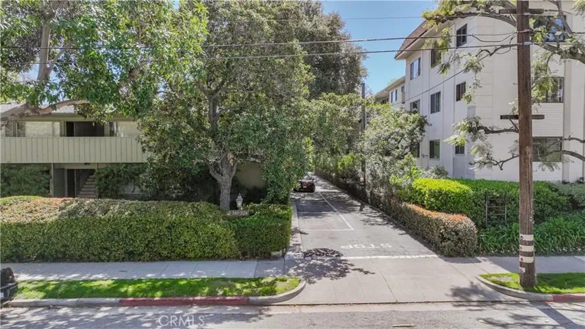 320 W California Boulevard D, Pasadena, California 91105