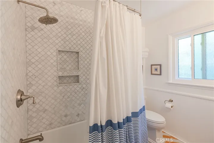 320 W California Boulevard D, Pasadena, California 91105