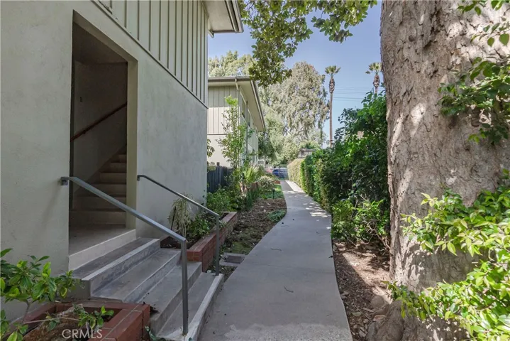 320 W California Boulevard D, Pasadena, California 91105
