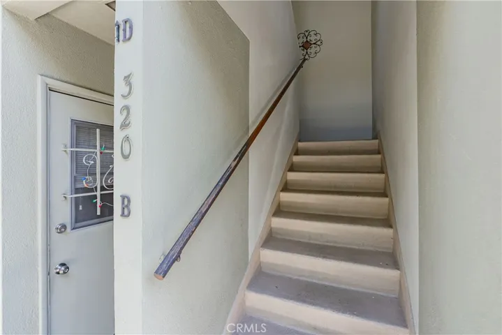 320 W California Boulevard D, Pasadena, California 91105