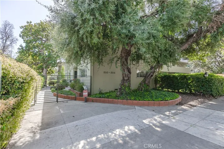 320 W California Boulevard D, Pasadena, California 91105