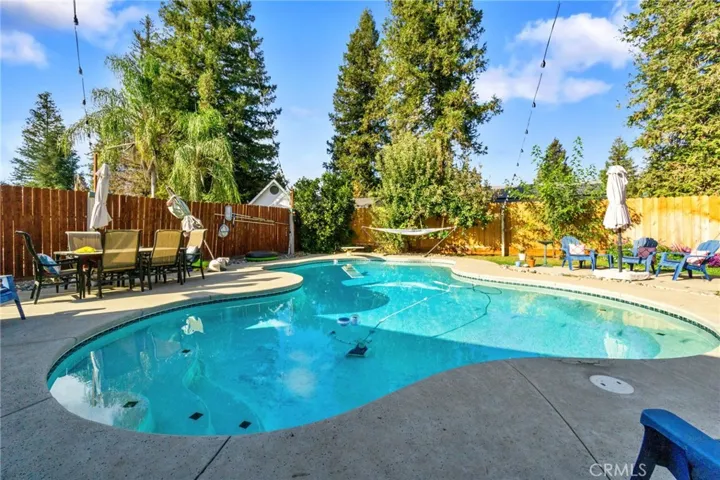 381 Atwood Avenue, Exeter, California 93221