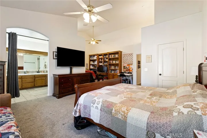 381 Atwood Avenue, Exeter, California 93221