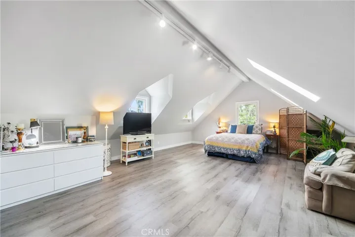 Guest house second floor