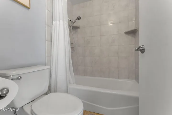 2261 Knollhaven St, Simi Valley - HsHPro