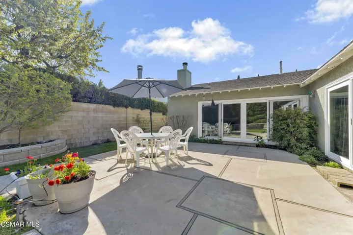 2261 Knollhaven St, Simi Valley - HsHPro