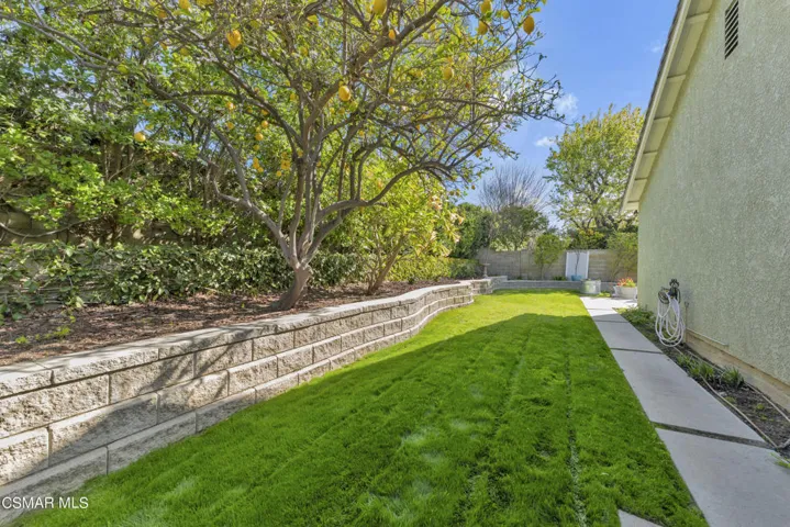 2261 Knollhaven St, Simi Valley - HsHPro