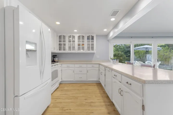 2261 Knollhaven St, Simi Valley - HsHPro