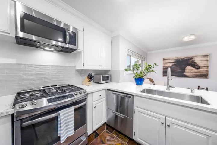 1717 Peony Lane, San Jose, California 95124