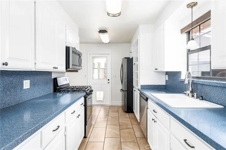 6349 San Rufo Circle, Buena Park, California 90620