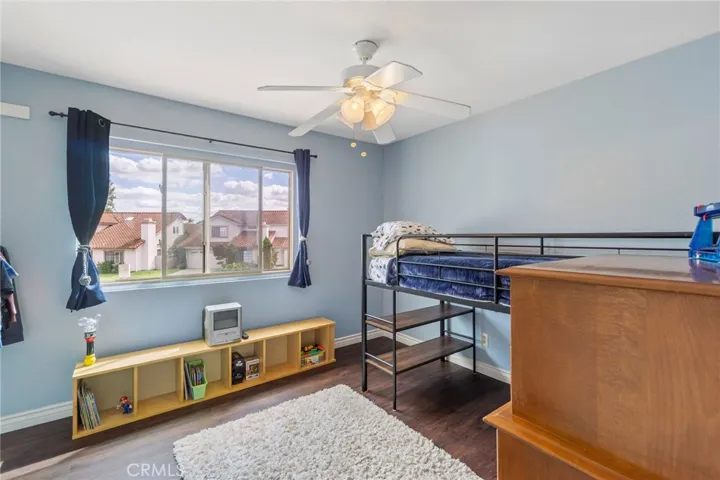 Secondary bedroom 2