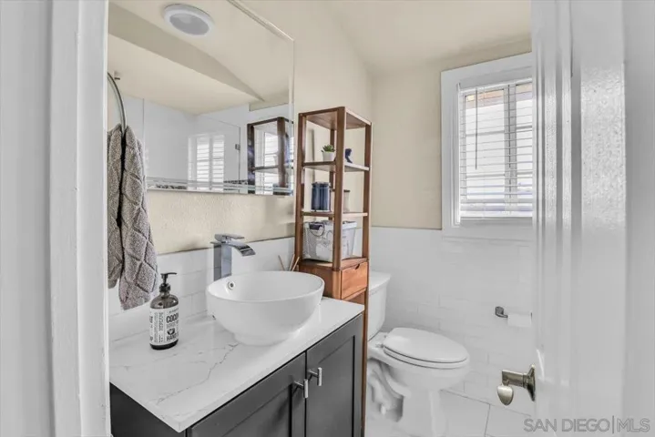 1869 S Norma Ln, Anaheim, California 92802