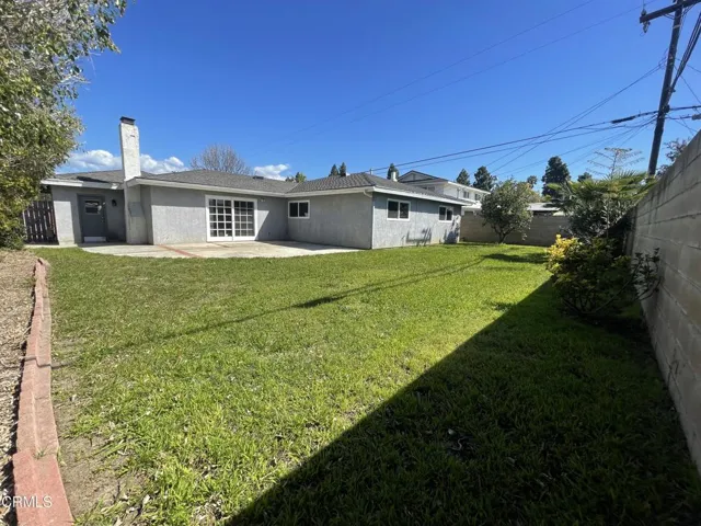 Deep lot back Yard