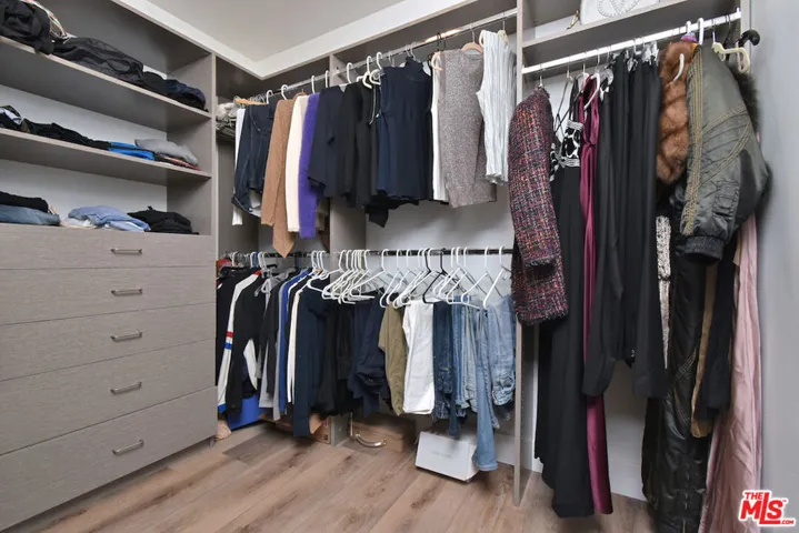 11323 Valley Spring Lane, Studio City, California 91602