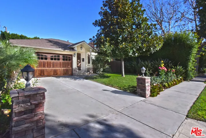 11323 Valley Spring Lane, Studio City, California 91602