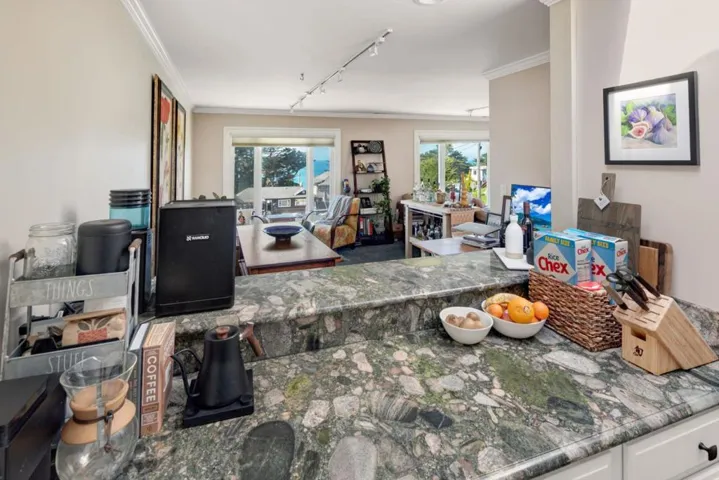 1409 Main Street, Montara, California 94037