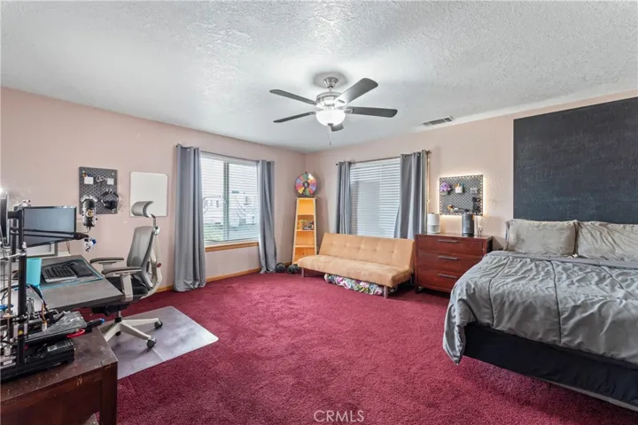 Den/Office, 5th Bedroom  or Game Room