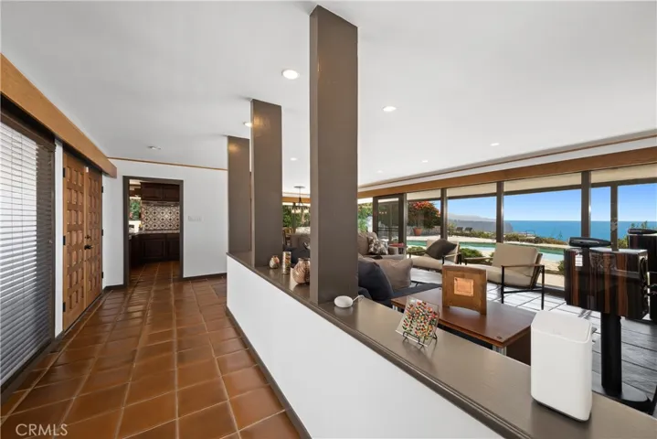 32 Seacove Drive, Rancho Palos Verdes, California 90275