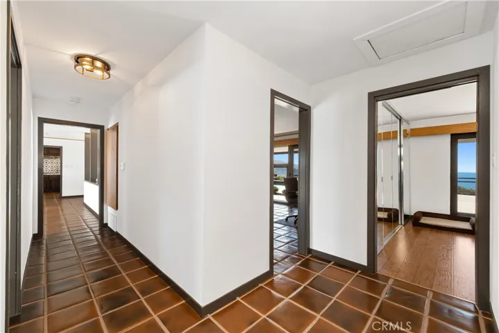 32 Seacove Drive, Rancho Palos Verdes, California 90275
