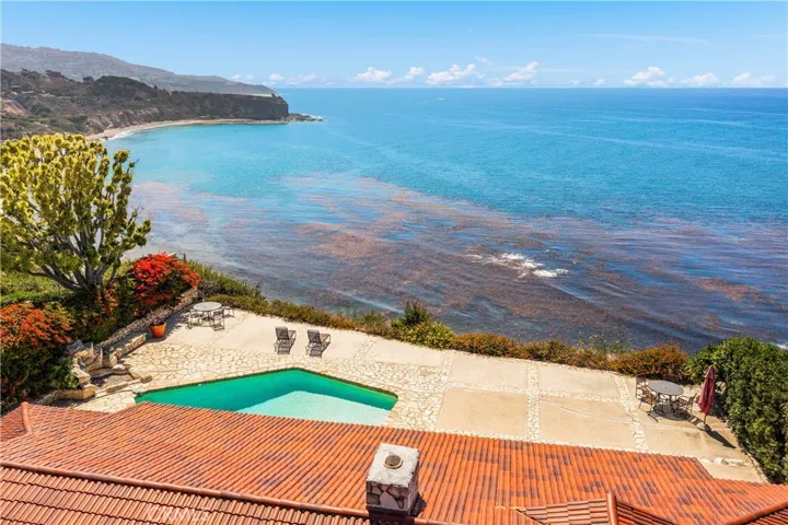 32 Seacove Drive, Rancho Palos Verdes, California 90275