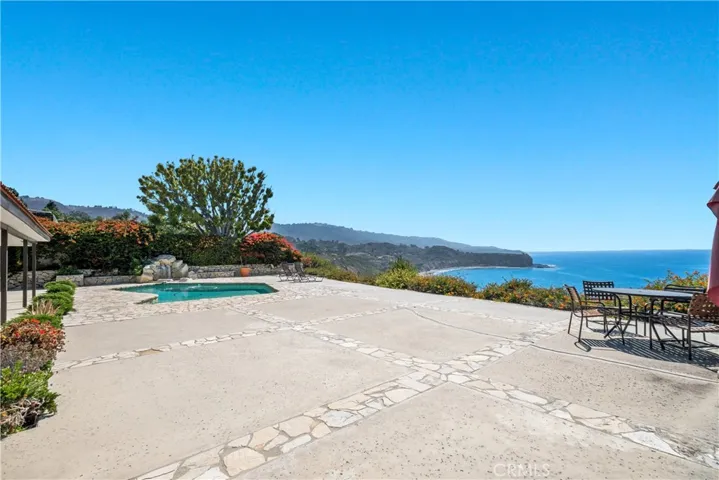 32 Seacove Drive, Rancho Palos Verdes, California 90275