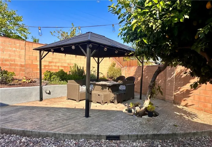 13140 Reedley Street, Arleta, California 91331