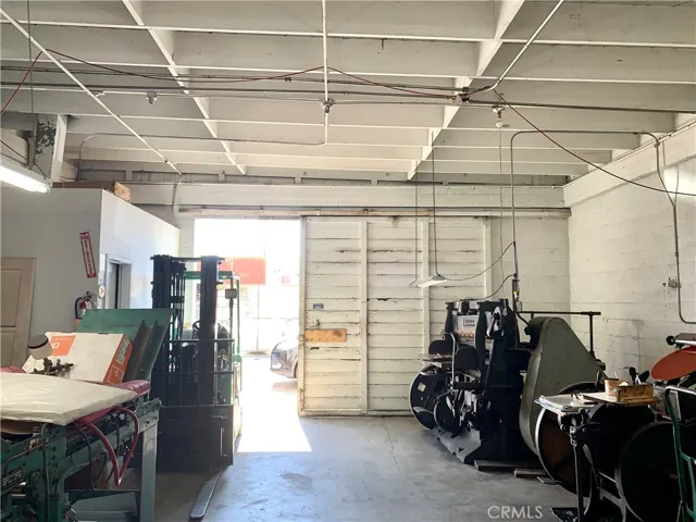 5420 Washington Boulevard, Commerce, California 90040