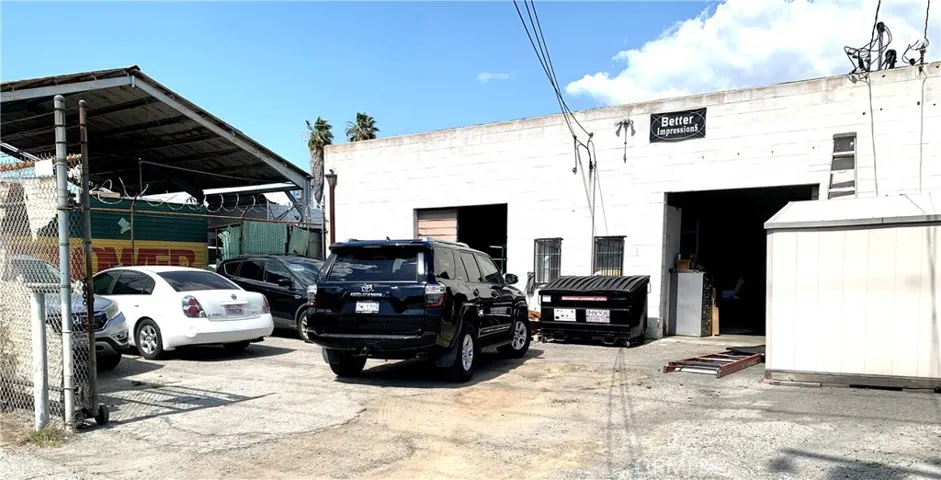 5420 Washington Boulevard, Commerce, California 90040