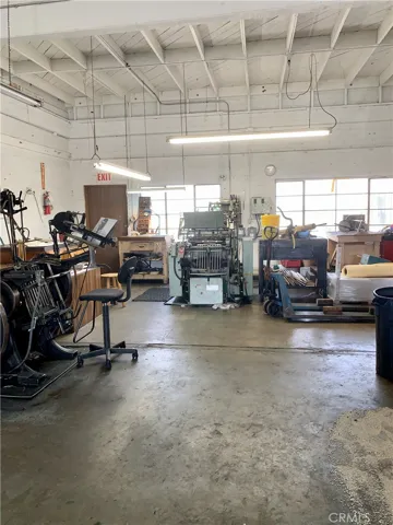 5420 Washington Boulevard, Commerce, California 90040
