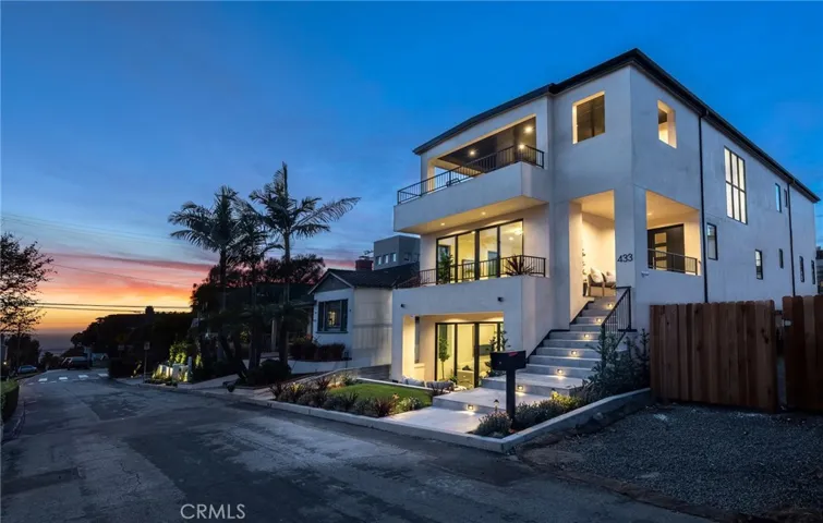 433 29th Street, Manhattan Beach, California 90266