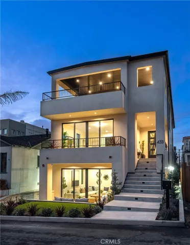 433 29th Street, Manhattan Beach, California 90266