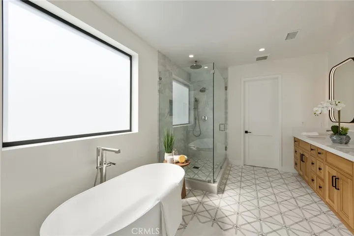 433 29th Street, Manhattan Beach, California 90266
