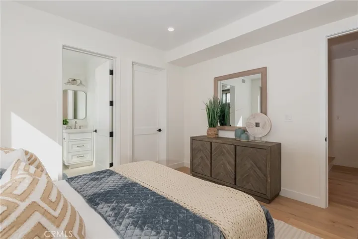 433 29th Street, Manhattan Beach, California 90266