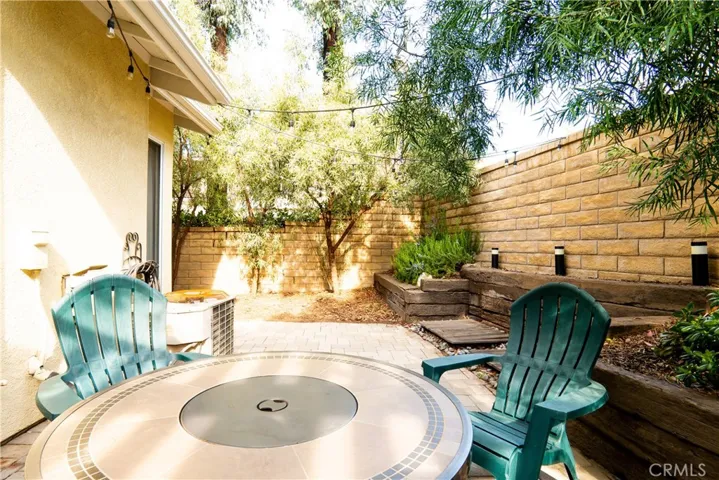 26512 Caribou Court, Valencia, California 91354
