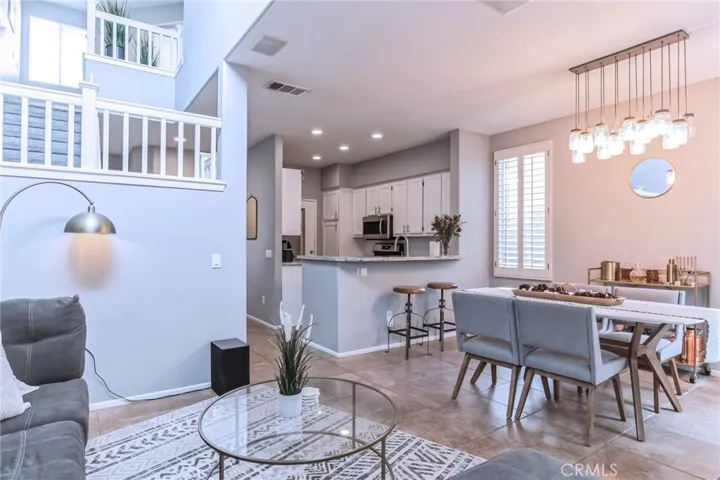 26512 Caribou Court, Valencia, California 91354