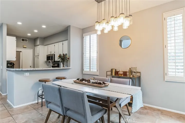 26512 Caribou Court, Valencia, California 91354