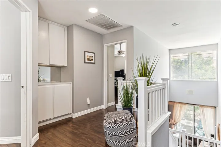 26512 Caribou Court, Valencia, California 91354