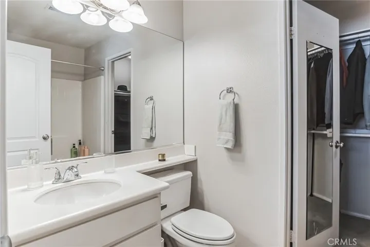 26512 Caribou Court, Valencia, California 91354