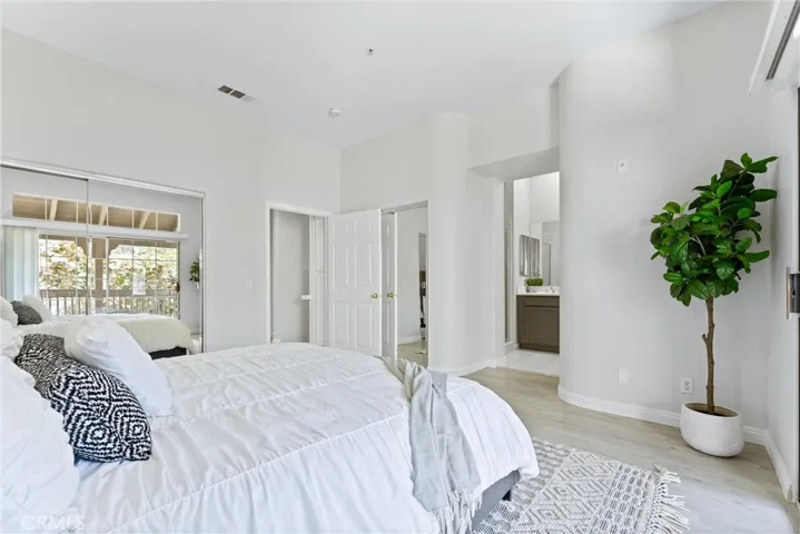 2824 Ballesteros Lane, Tustin, California 92782